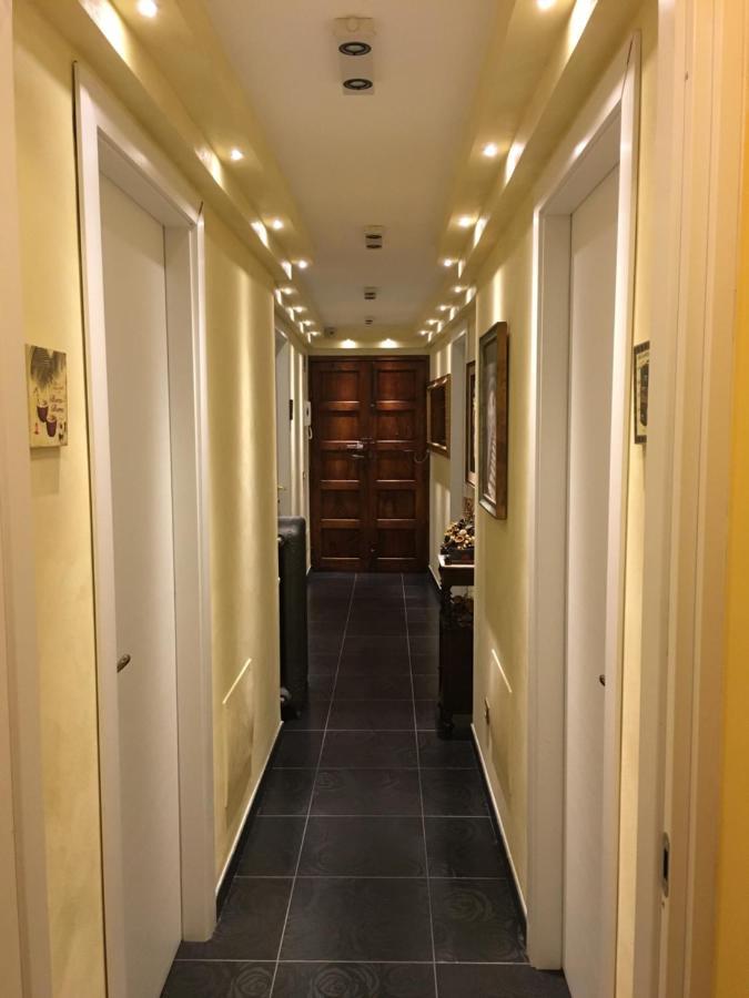 B&B Maddalena 알라시오 외부 사진
